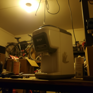 Nijna Creami ice cream and froezn dessert maker - Image 1